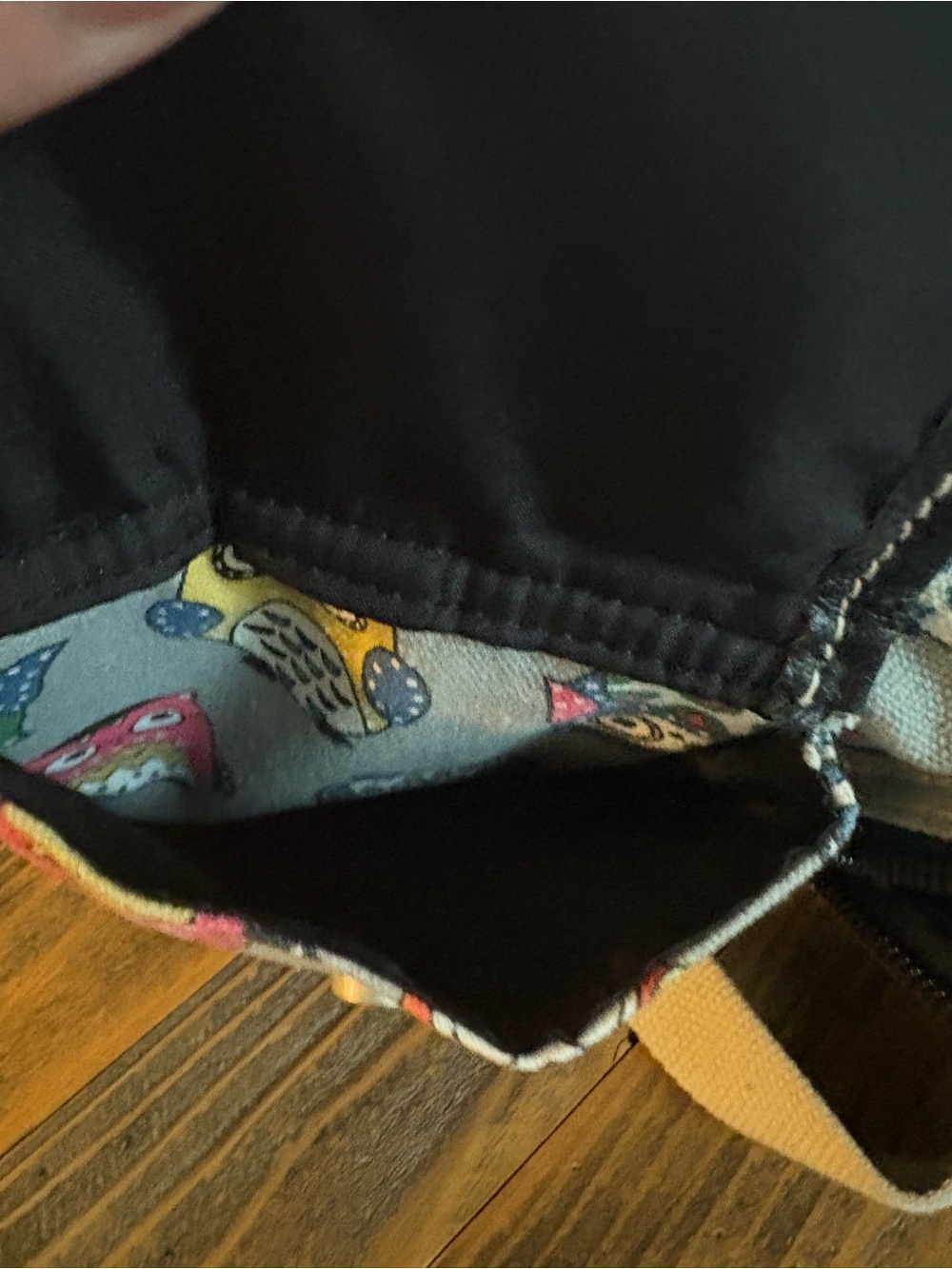 UNIONBAY Colorful Owl Print Crossbody Bag - Picture 6 of 9